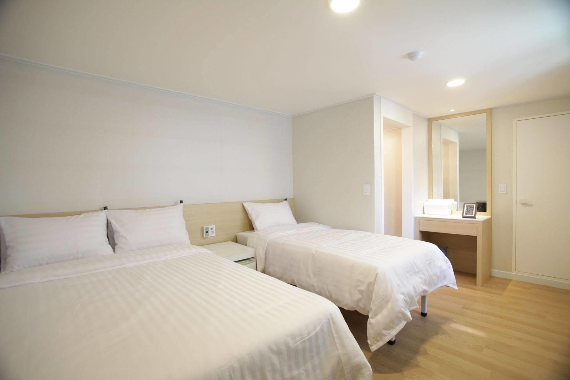 Hotel Sleepy Panda Streamwalk Seoul Jongno Luaran gambar